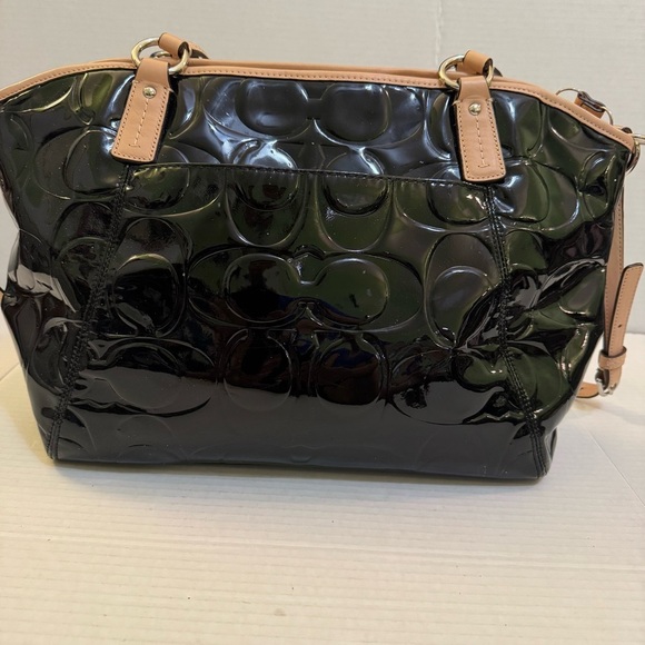 Coach Peyton Embossed Signature C Patent Leather Tote Bag - Picture 3 of 15